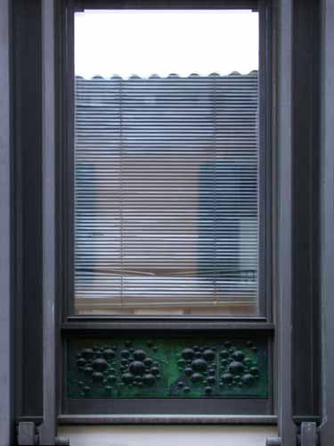 Click to return to the dynamic window display