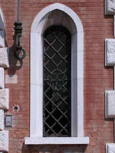 Click to return to the dynamic window display