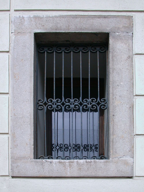 Click to return to the dynamic window display